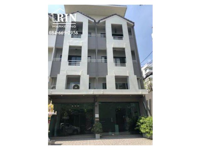 R090-184 ขายอาคารพาณิชย์  4.5 ชั้น หลังมุม ซอยงามวงศ์วาน 18  ใกล้เดอะมอลล์งามวงศ์วาน