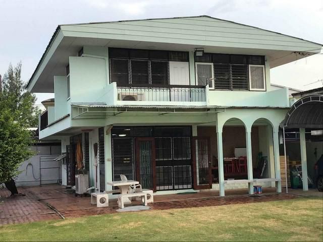 หมู่บ้านเสนานิเวศน์โครงการ 1 ย่านเกษตร นวมินทร์