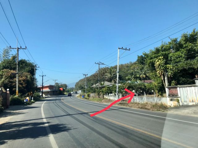 ที่ดินติดถนนฝาง-ท่าตอน บ้านห้วยมะเฟือง ย่านชุมชน