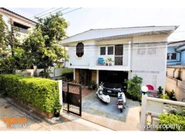 ขาย บ้านเดี่ยว หมู่บ้านร่มฉัตร โชคชัย 4 ซอย 48
