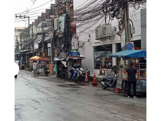 ห้เช่าอาคาร3ชั้น ถนนพหลโยธินซอย40