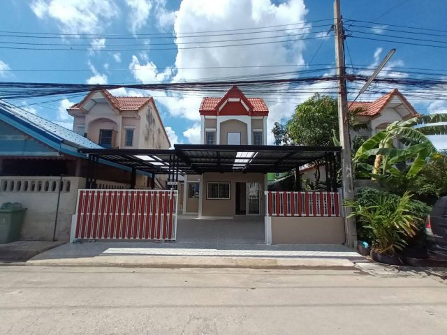 ขายบ้านเดี่ยว 2 ชั้นบ้านหันหน้าทางทิศใต้ #หมู่บ้านอมรทรัพย์ ซอยอยู่วิทยา18 ถนนเมน รีโนเวทใหม่ พร้อมอยู่ ใกล้แหล่งชุมชน