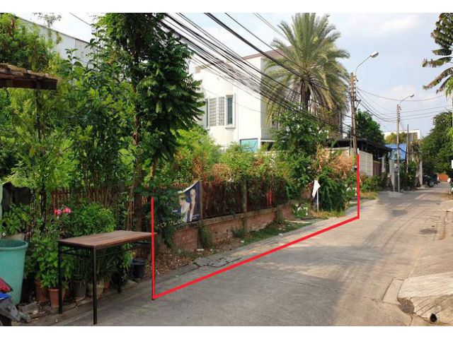 ให้เช่าที่ดิน ถนนประดิษฐ์มนูธรรม ซอย 5 เขตวังทองหลาง กรุงเทพมหานคร
