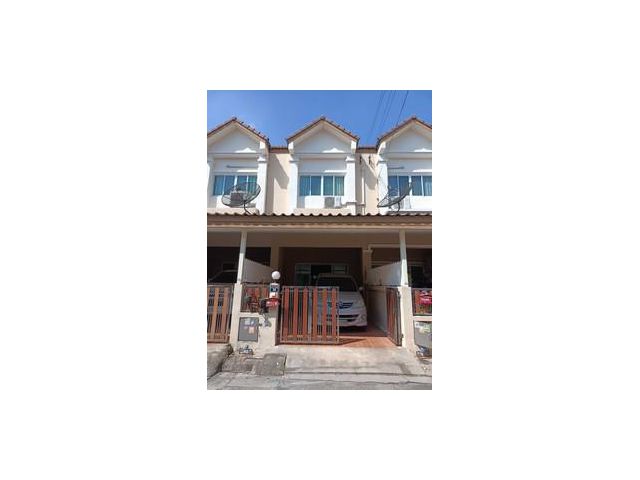 ขาย ทาวน์โฮม 3 ชั้น หมู่บ้าน ศิริชัย 5  23.4ตรว
