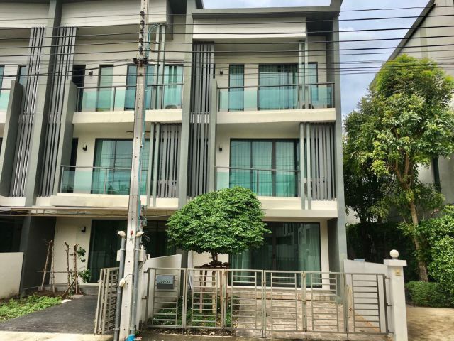 ขาย ทาวน์โฮม เฌอคูน สวนผัก ราชพฤกษ์ 20.6 ตร.วา ตลิ่งชัน กรุงเทพ