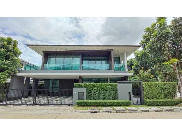 ขายบ้านเศรษฐสิริ กรุงเทพกรีฑา 92 ตรว. 318 ตรม 4 น