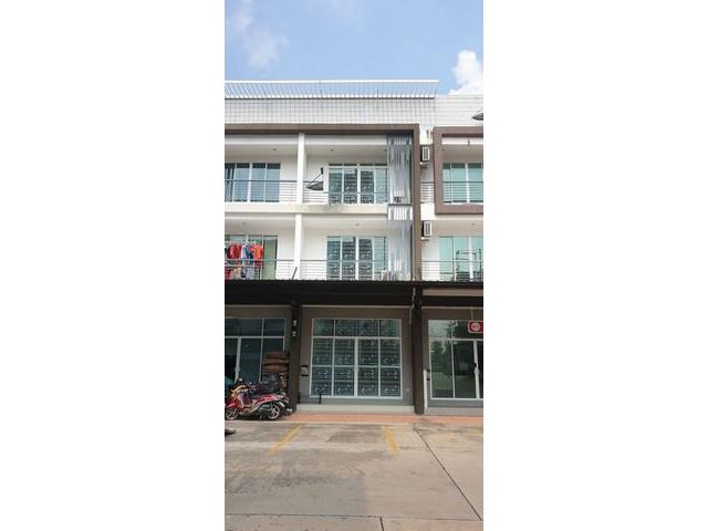 BH1420อาคารพาณิชย์ 3ชั้นเสนาอเวนิวบางกะดี-ติวานนท์