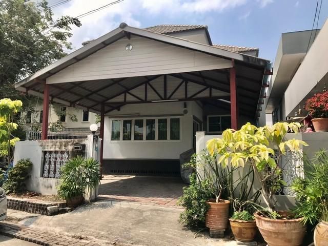 HR0975 ให้เช่าบ้านเดี่ยว หมู่บ้านสัมมากร รามคำแหง110 หลังมุม