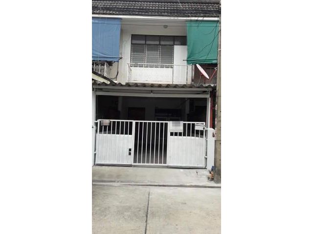 รหัสทรัพย์ P6186 ให้เช่าทาวน์เฮาส์ 2 ชั้น ซอย เปรมสมบัติ 2 ห้วยขวาง กทม.