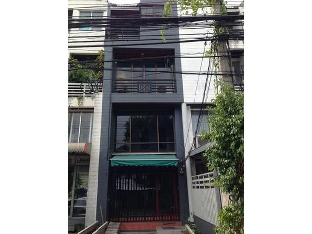 ให้เช่าอาคาร 4.5 ชั้น 200 ตรม.ทาวน์อินทาวน์