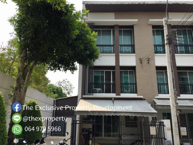 ขาย ทาวน์โฮม 3 ชั้น บ้านกลางเมือง โชคชัย 4 ซอย 50 หลังมุม