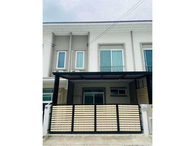 ให้เช่าทาวน์โฮม2ชั้น หมู่บ้าน Q District กัสโต้ กิ่งแก้ว – สุวรรณภูมิ ติดถนนกิ่งแก้ว ใกล้สนามบิน