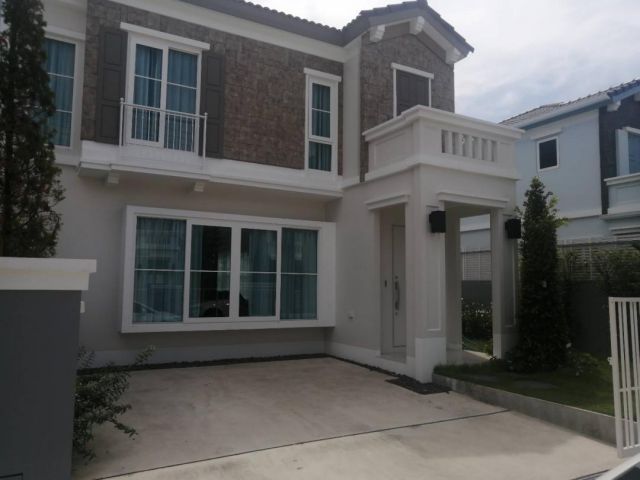 HR0983 บ้านแฝด2ชั้น​ 2ห้องนอน​ 3ห้องน้ำ Anya ราม2 โครงการของ​ land and house