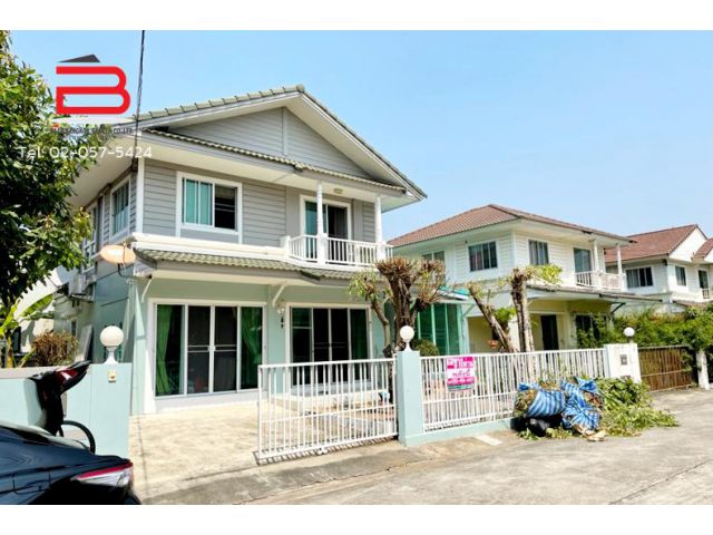 บ้านเดี่ยว 2 ชั้น โครงการ สีวลี-สุวรรณภูมิ เนื้อที่ 50.6 ตรว. ใกล้โรงเรียนสารสาสน์วิเทศสุวรรณภูมิ มี 3 ห้องนอน 2 ห้องน้ำ อ.บางพลี จ.สมุทรปราการ