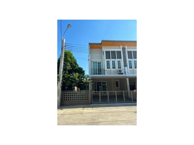 ขายทาวน์โฮม 2 ชั้น โกลเด้นทาวน์ 2 ลาดพร้าว-เกษตร