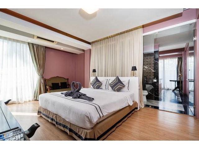 For Rent : Patong, Sea front Apartment, Studio