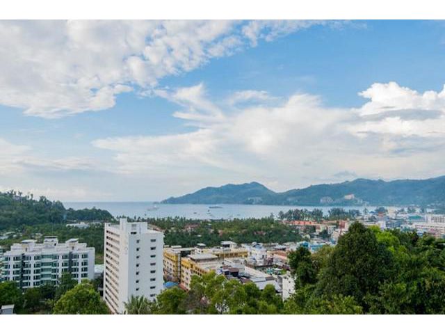 For Rent : Sea View Patong Tower Condo