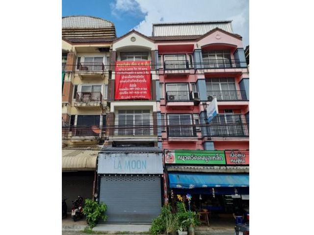 รหัสทรัพย์ P6221 ให้เช่าอาคารพาณิชย์ ทำเลทอง วงวียนราชพฤกษ์ ถนนราชพฤกษ์  เปิดกิจการพร้อมอยู่อาศัย