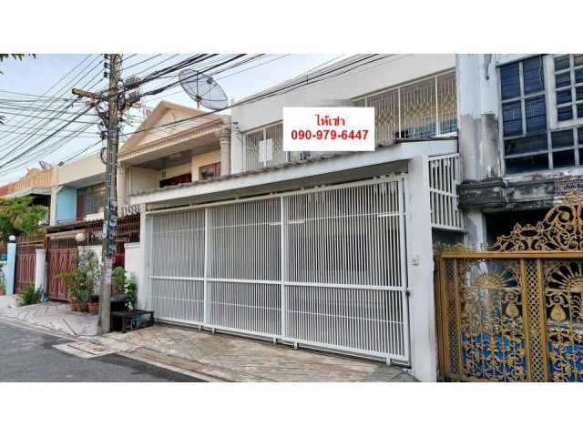 รหัสทรัพย์ P6226 ให้เช่าทาวน์โฮมขนาดใหญ่ 2 ชั้น  ซอยนราธิวาสฯ 24  สาธุประดิษฐ์ 19 ตกแต่งพร้อมอยู่
