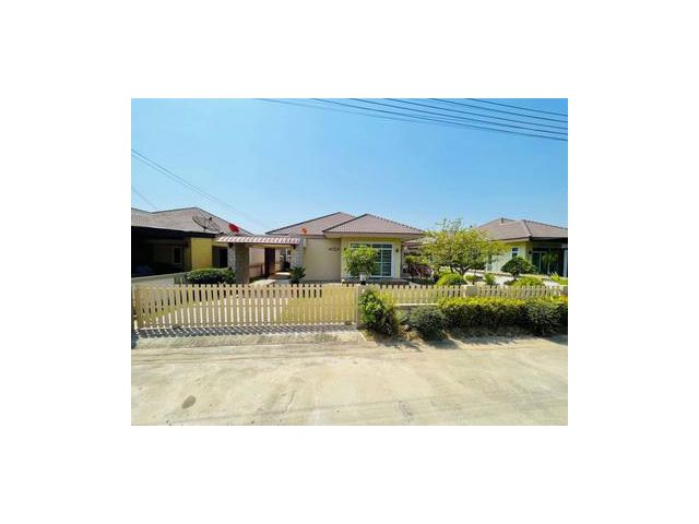 บ้านเดี่ยว ติดถนนสุขุมวิท  ตำบลเพ  เมือง จ.ระยอง