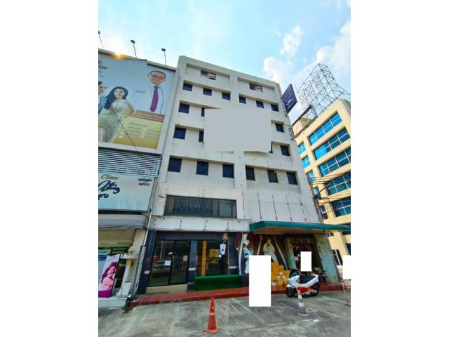 ถ.รัชดา .1,150 ตรม.MRTห้วยขวาง 6ชั้นThe Street
