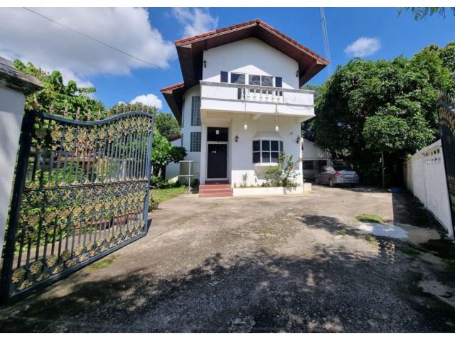 ลดราคาบ้านจาก3.9 เหลือเพียง 3.2 ล้าน #ขายบ้านสันกำแพง ในชุมชนบ่อสร้าง เนื้อที่ 105 ตร.ว.
