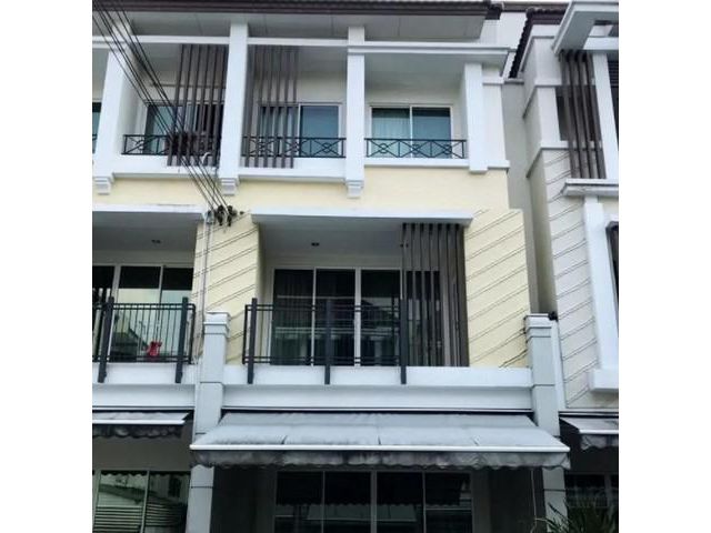ให้เช่าทาวน์โฮม3ชั้น บ้านกลางเมือง เกษตรนวมินทร์2
