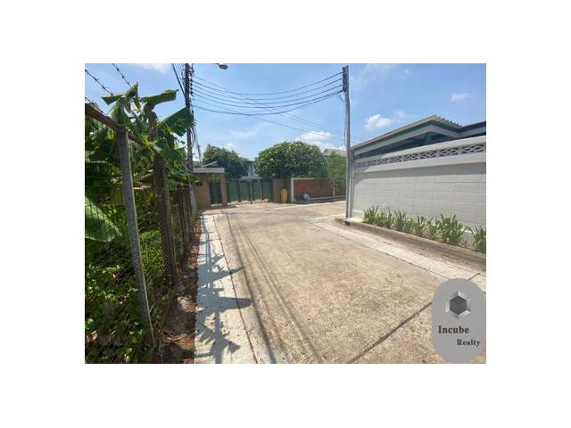 ขายที่ดิน  คลองตันเหนือ 1-2-38 ไร่ 120ล้าน