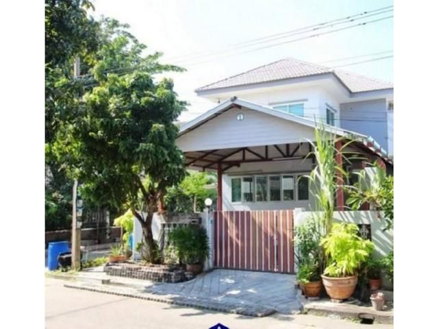 ให้เช่าบ้านเดี่ยว 2 ชั้น หลังมุม ย่านรามคำแหง สะพานสูง หมู่บ้านสัมมากรรามคำแหง110 ตกแต่งสวยเหมาะอยู่อาศัย ใกล้ทะเลสาบ ร้