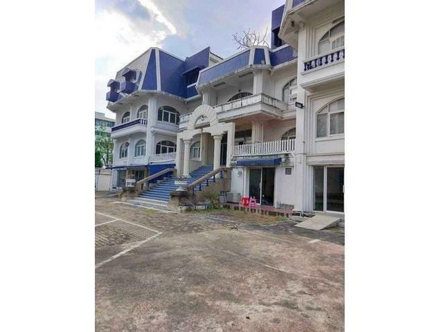 ให้เช่า อาคาร 4 ชั้น ติดถนนวิภาวดี