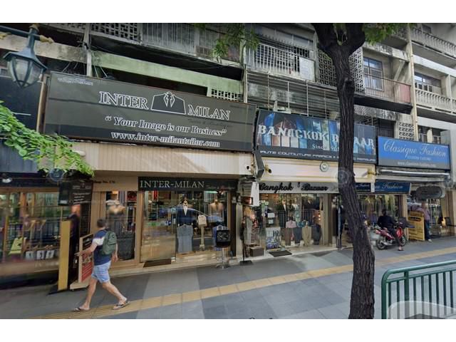 ให้เช่าอาคารพาณิชย์4ชั้น ถนนสุขุมวิท ใกล้BTS นานา