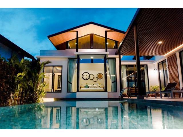 For Sale : Nai Harn, Luxury New Pool Villa, 4B4B