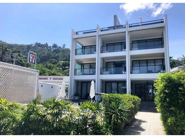 For Rent : Patong, Seafront Apartment, Studio