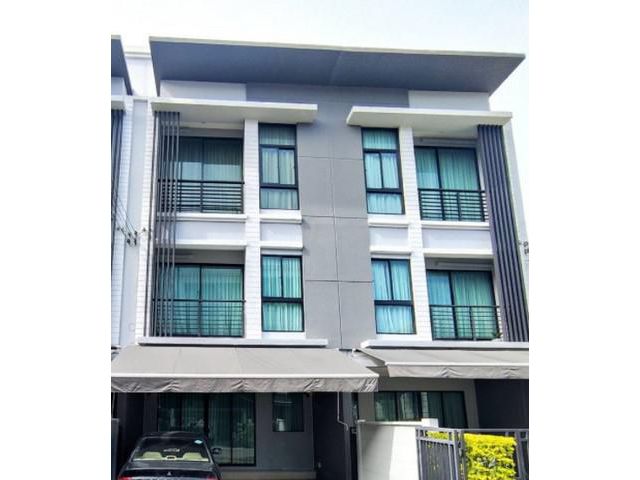 ขายทาวน์โฮม3ชั้น บ้านกลางเมือง งามวงศ์วาน
