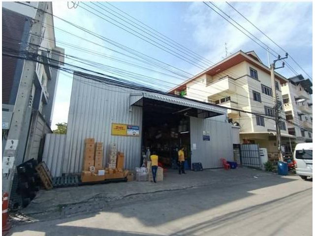 ให้เช่าโกดัง 300ตรม. ซอย โพธิ์แก้ว3 ลาดพร้าว101