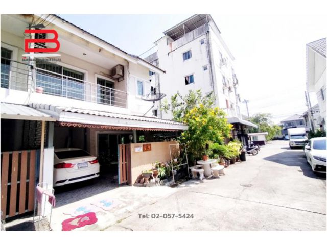 บ้านแฝด 2 ชั้น โครงการ เกนวิลล์ บ้านหลังริม เนื้อที่ 36 ตรว. มี 3 ห้องนอน 2 ห้องน้ำ ถนนกาญจนาภิเษก อ.บางบัวทอง นนทบุรี