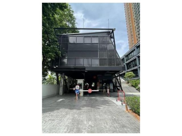 ให้เช่าพื้นที่ ย่านอโศก เพชรบุรี