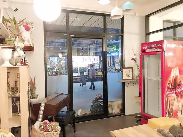 MRTเพชรบุรี ให้เช่าร้าน60ตรม.อโศก MRTสุขุมวิท50ม.
