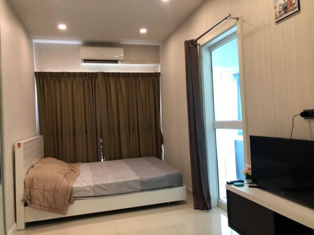 ขายด่วน เออบาน่าคอนโด ชั้น 6 ใกล้ ม.บูรพา บางแสน ชลบุรี