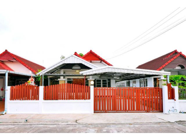 บ้านเดี่ยว 52 ตรว ใจกลางเมือง ใกล้โลตัส ระยอง ผ่อนเดือนล่ะ 7000 บาท