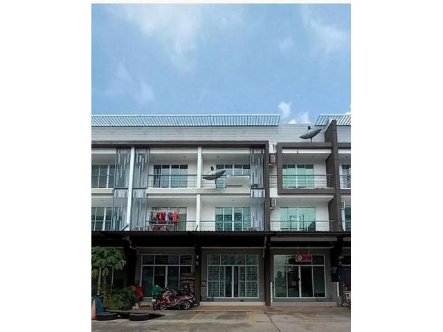 ให้เช่าอาคารโฮมออฟฟิศ 3 ชั้น ถนนติวานนท์