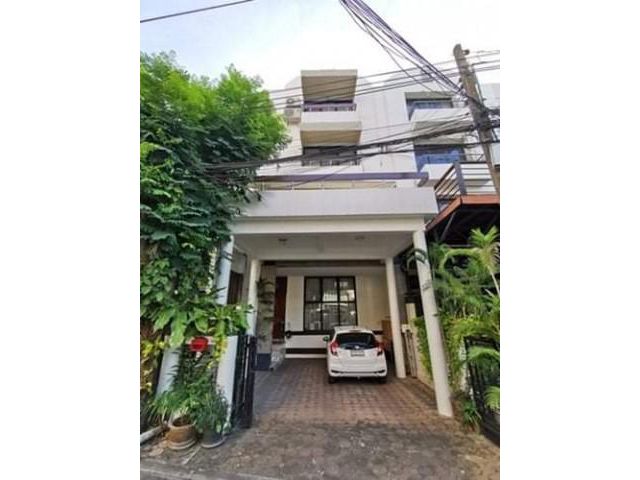 ขาย ทาวน์โฮม หมู่บ้าน โฮมเพลส สุขุมวิท 71
