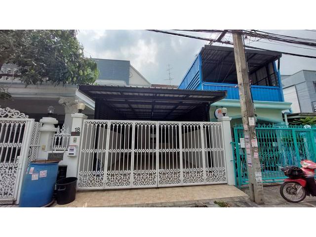ให้เช่าทาวน์เฮาส์  อุดมสุข51 19,000  เดือน