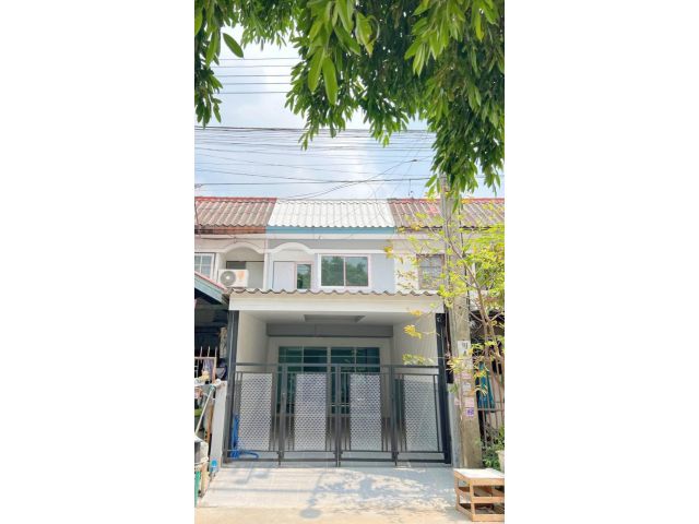 ขายทาวน์เฮ้าส์ 2 ชั้น #หมู่บ้านร่มเกล้า ตกแต่งใหม่ มีระเบียง ทำเลหน้าสวนหย่อม หน้าบ้านไม่ชนใคร ใกล้รถไฟฟ้า MRT สายสีม่วง