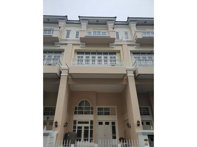 ให้เช่าทาวน์โฮม ซิตี้ พลัส ถนนสุขุมวิทซอย50