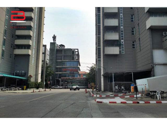 คอนโดมิเนียม โครงการ วิคตอเรีย เลควิว 3 เนื้อที่ 54.24 ตรม. ถนนแจ้งวัฒนะ อ.ปากเกร็ด จ.นนทบุรี