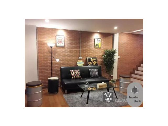 ทาวน์เฮ้าส์ BTS Phrakhanong 3 นอน 250 ตรม.70000