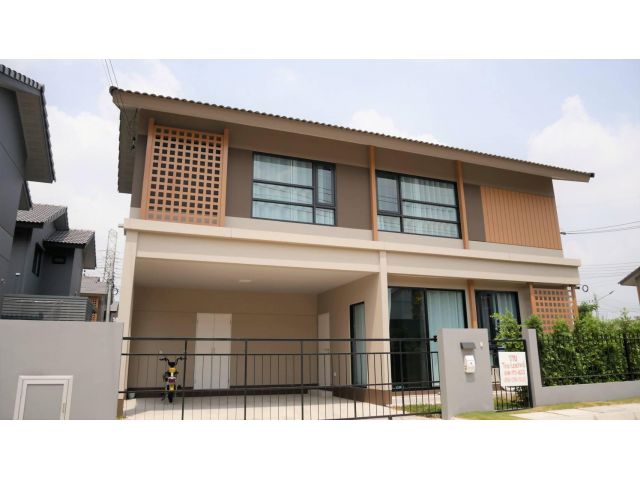 ต้องการขายบ้านสไตล์ญี่ปุ่น รังสิต-คลอง2 พร้อมอยู่บ้านเพิ่งอยู่ได้ 2 เดือนใหม่ 99% มีเฟอร์พร้อมอยู่ได้ทันที
