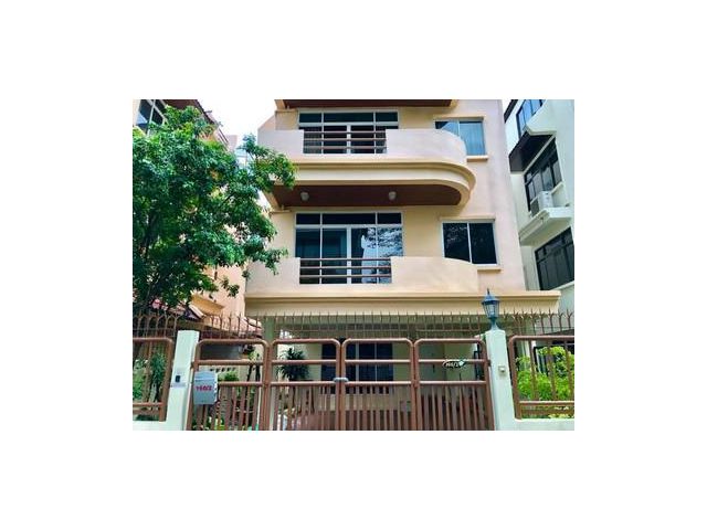บ้านเดี่ยว 4 ชั้น ซ.สุขุมวิท 31 แยก 2