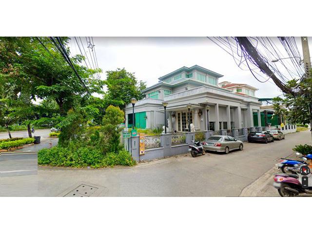 Eastville เลียบทางด่วนลาดพร้าว 3ชั้น  เซนทรัล